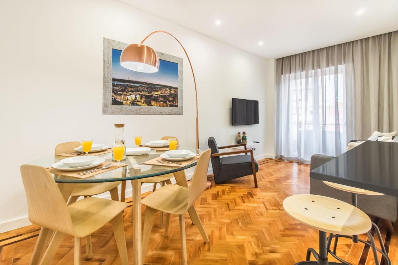 Appartamento Marques De Pombal Metropolitan Flat Lisbona Esterno foto