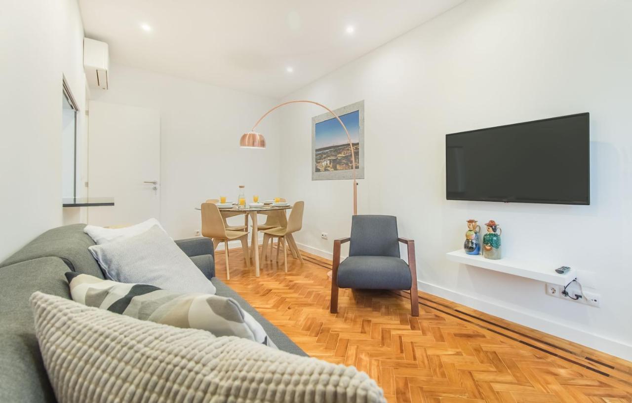 Appartamento Marques De Pombal Metropolitan Flat Lisbona Esterno foto