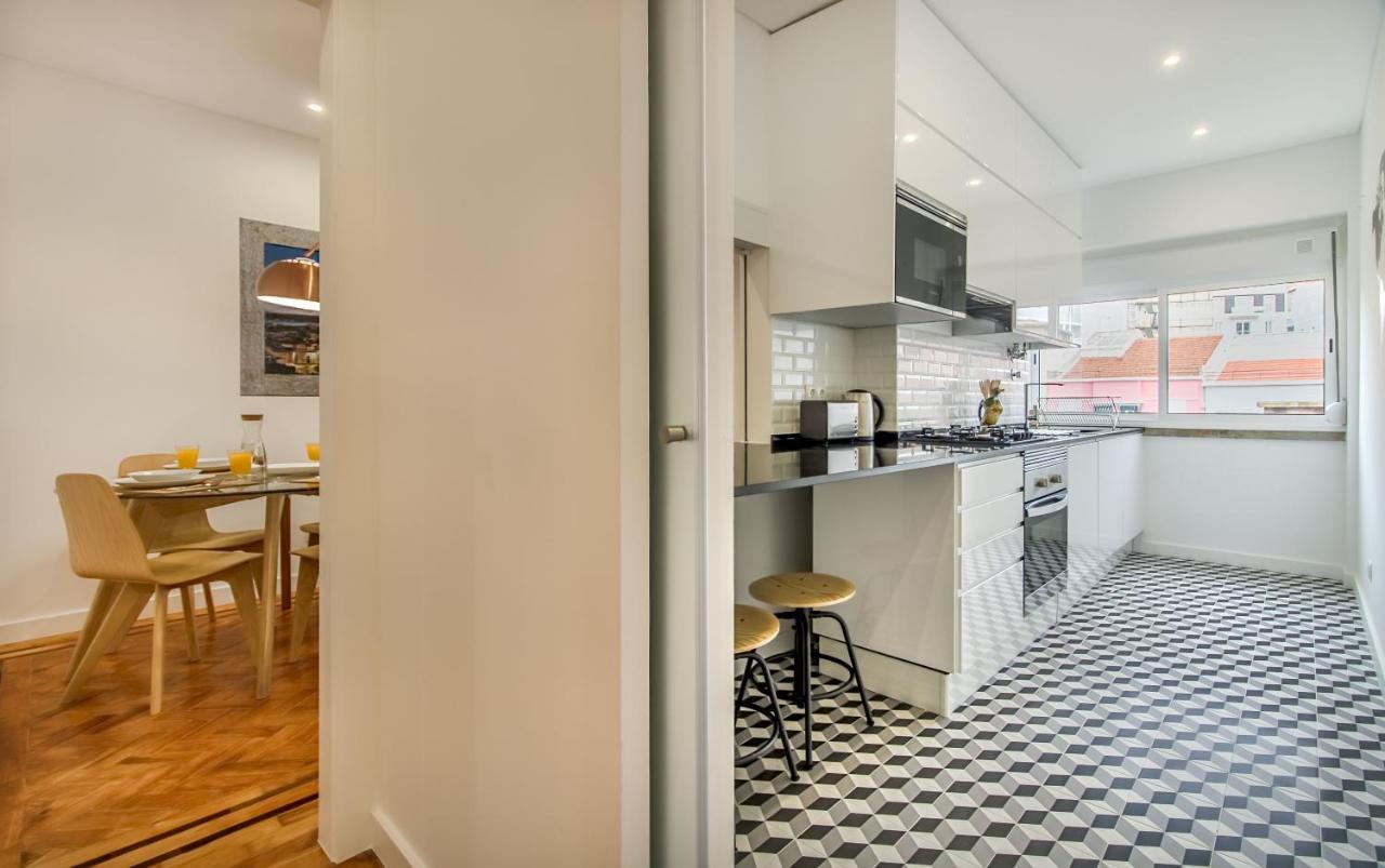 Appartamento Marques De Pombal Metropolitan Flat Lisbona Esterno foto