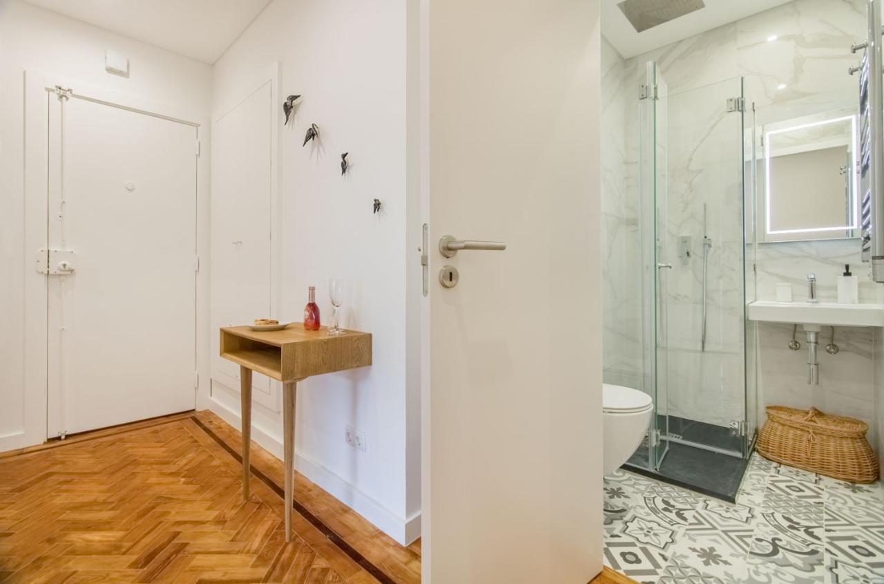 Appartamento Marques De Pombal Metropolitan Flat Lisbona Esterno foto