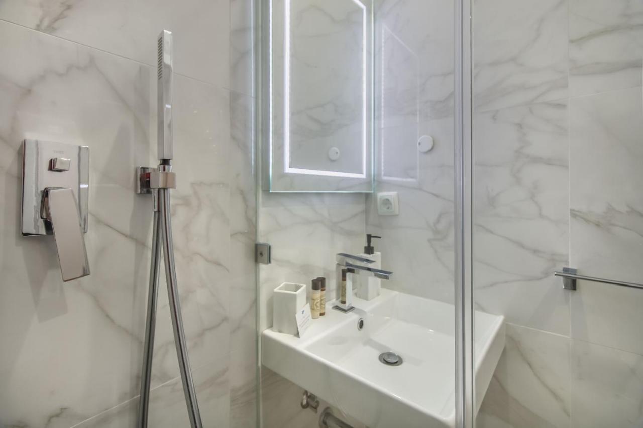 Appartamento Marques De Pombal Metropolitan Flat Lisbona Esterno foto
